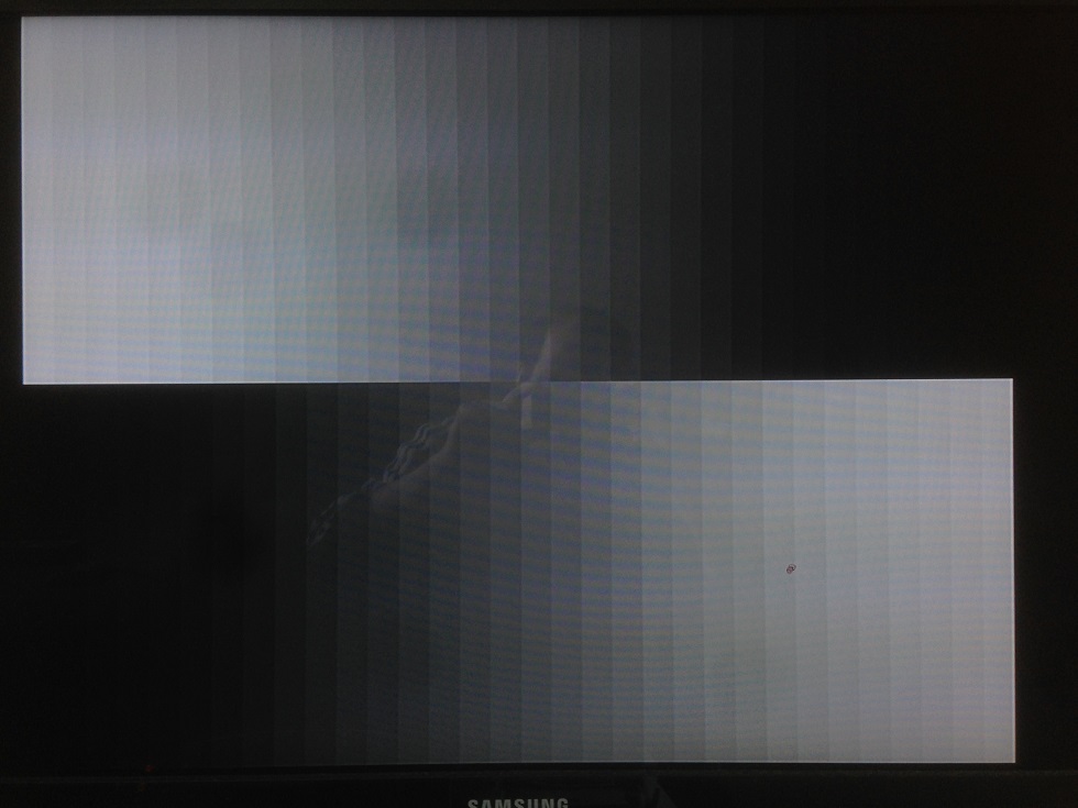 CSYNC higher than 0.3V - greyscale.jpg